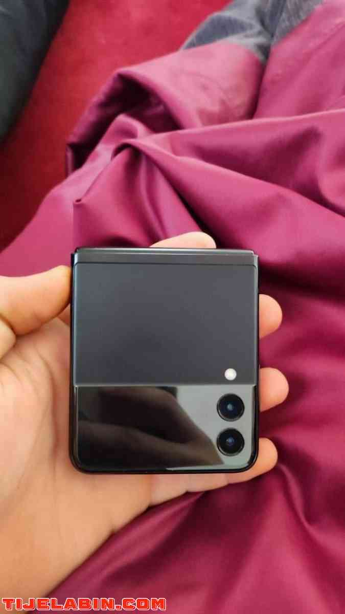 galaxy z flip 3