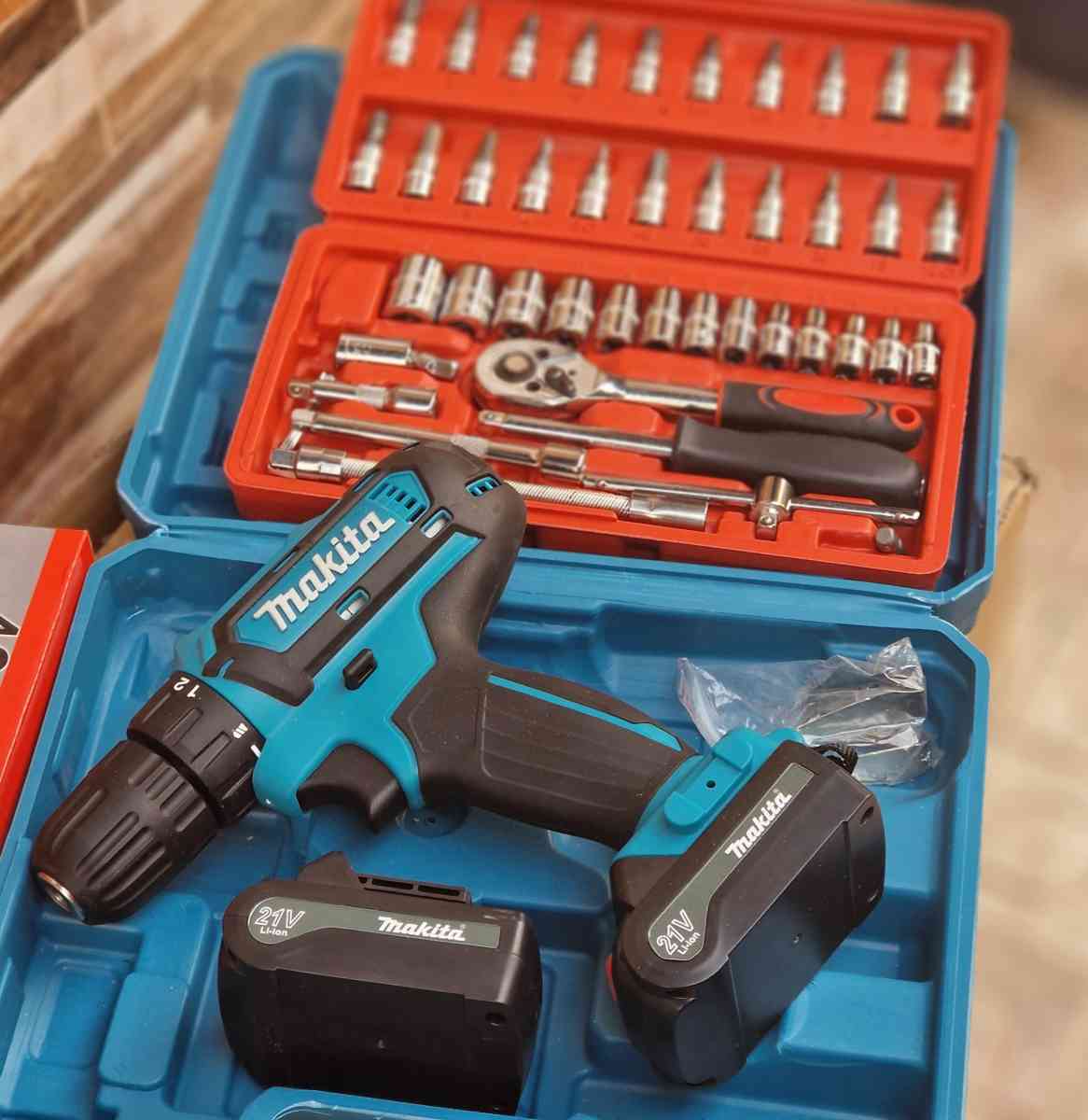 pack visseuse makita 21v plus caise 46pcs