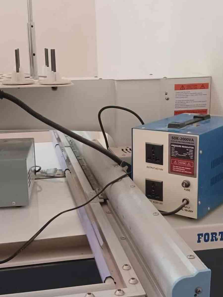 مشينة طرز عصرية