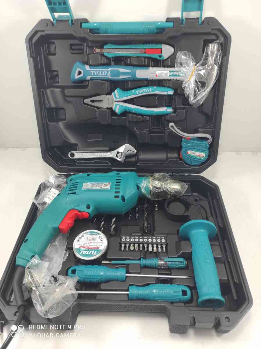 عدنا اليكم من جديد بحقيبة معدات مع مثقاب كهربائي قوي