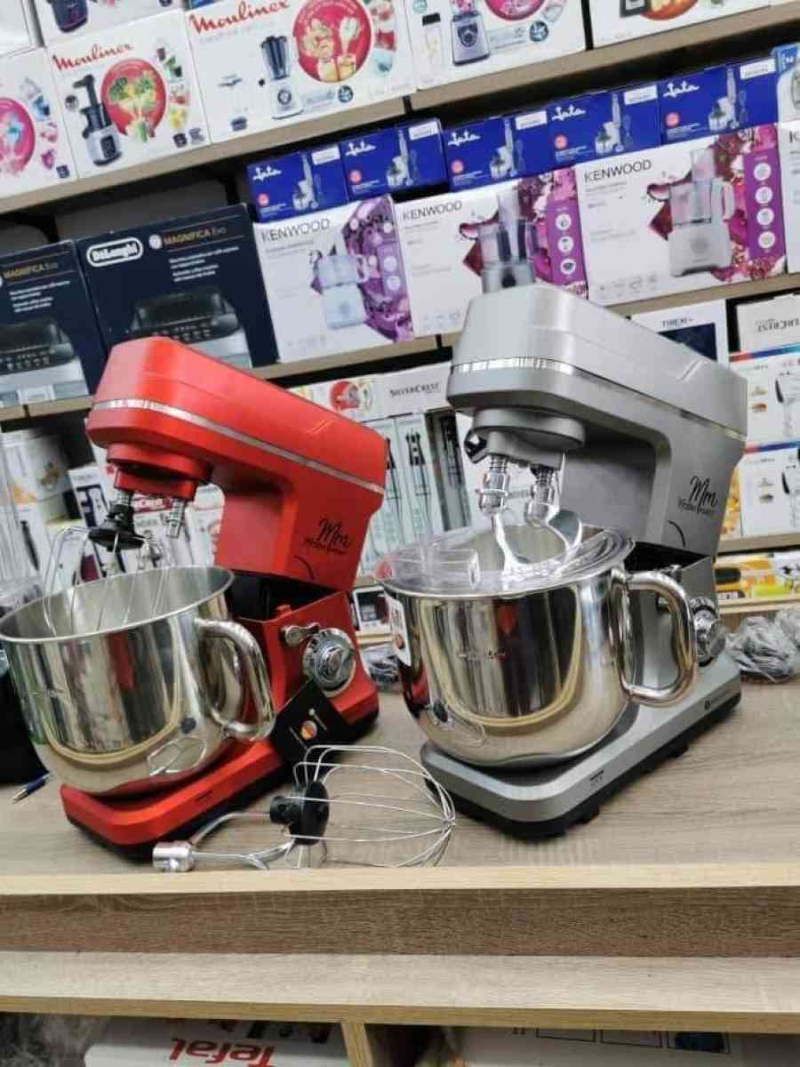 Bergmann ROBOTPETRIN BERGMANN BST900 1500W  5LROUGE