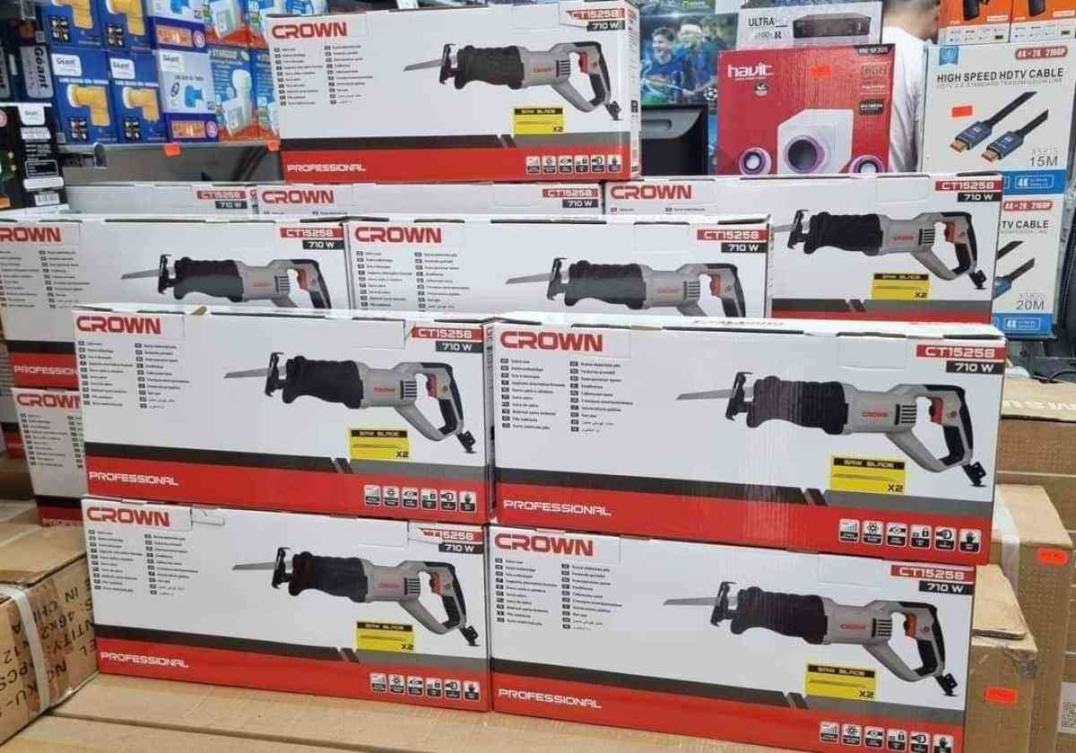 منشار كهربائي crown