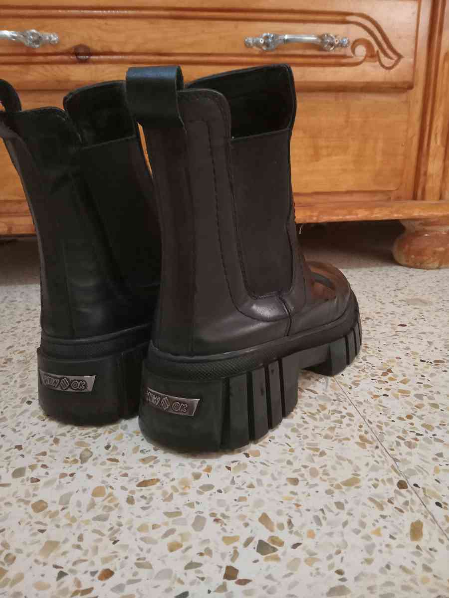 حداء بوتس بنات