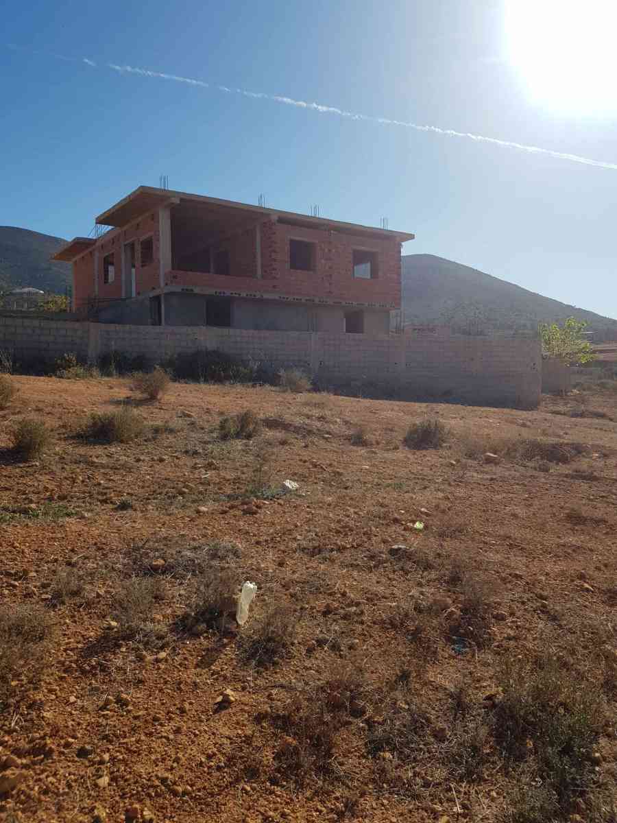 منزل للبيع في اولاد بن عايد البحيرة المغنية المنطقة القلع