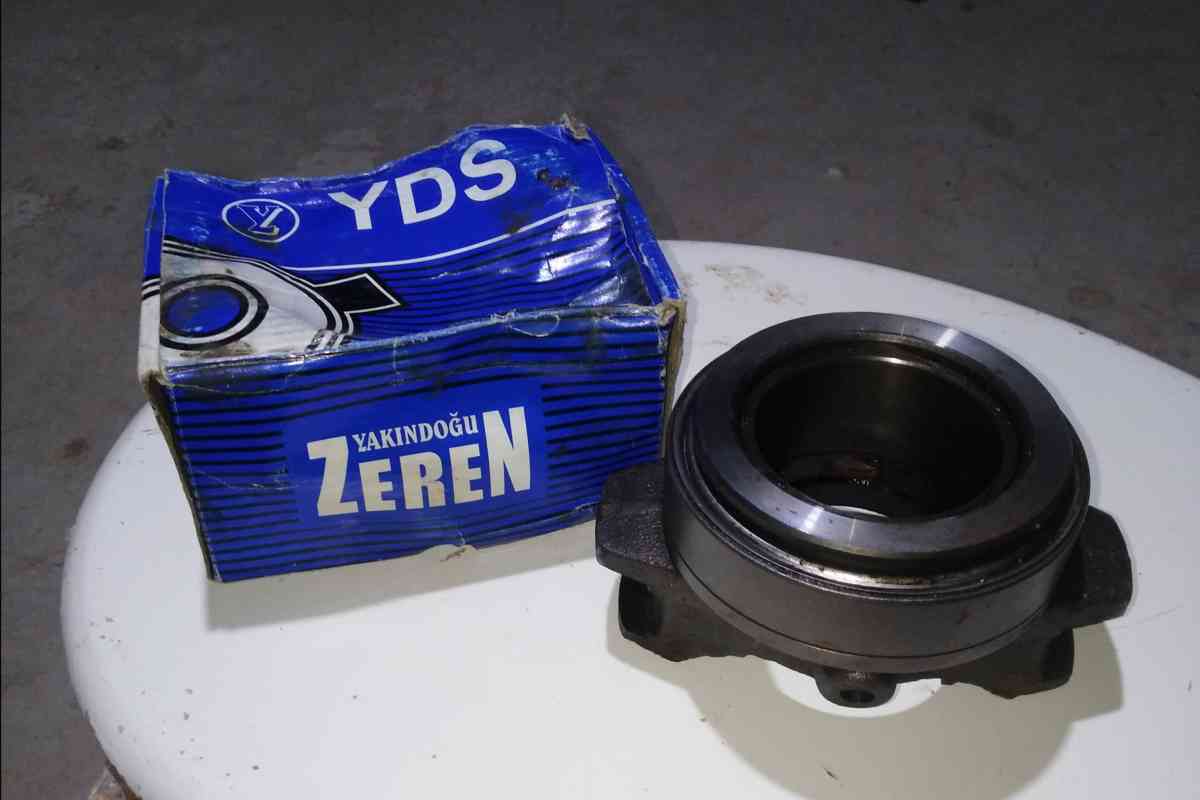 BUTE DEMBRAYAGE POUR VOLVO