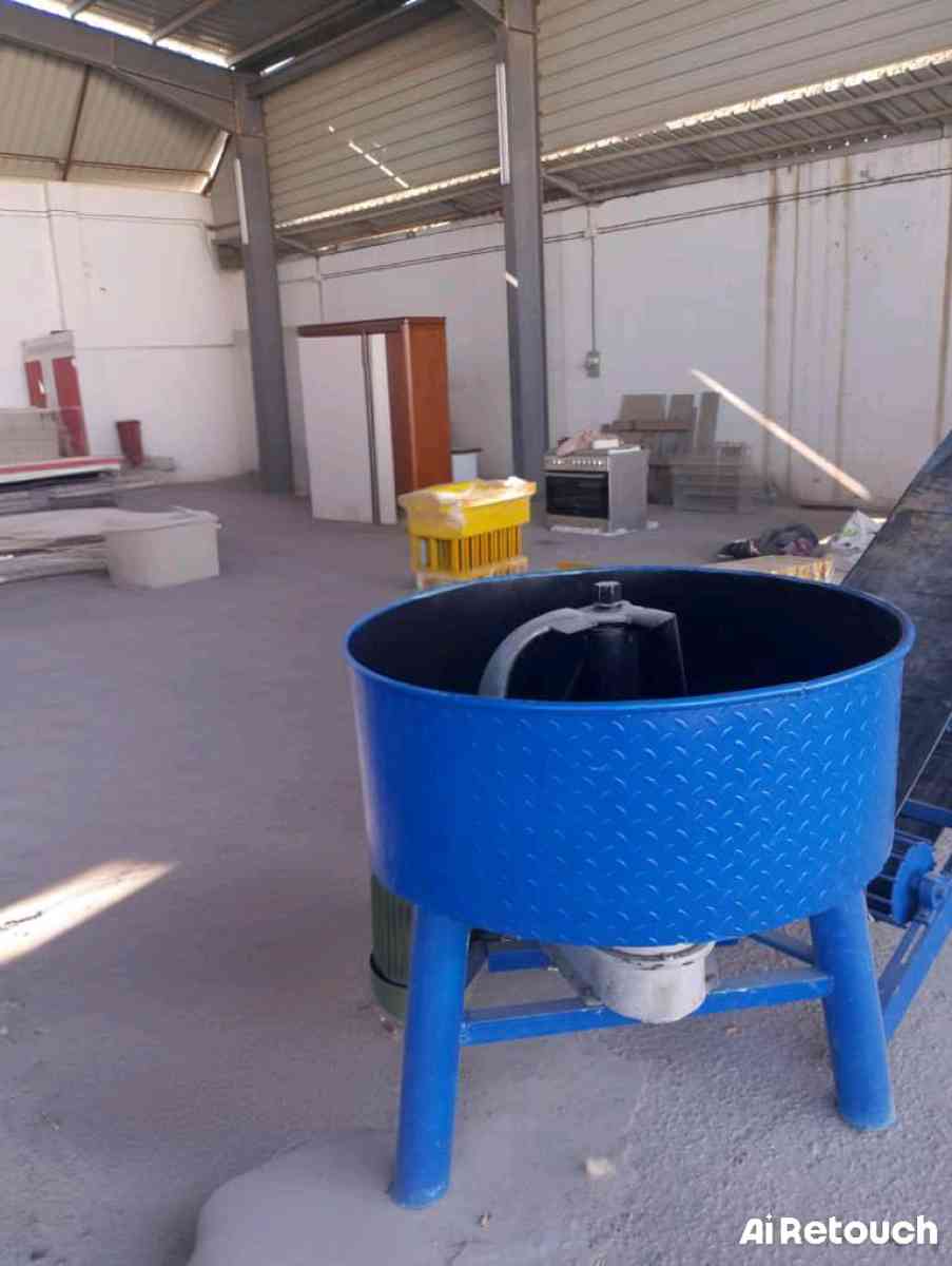 آلة صنع القوالب المجمعة من الخرسانة  جديدة لم تستعمل