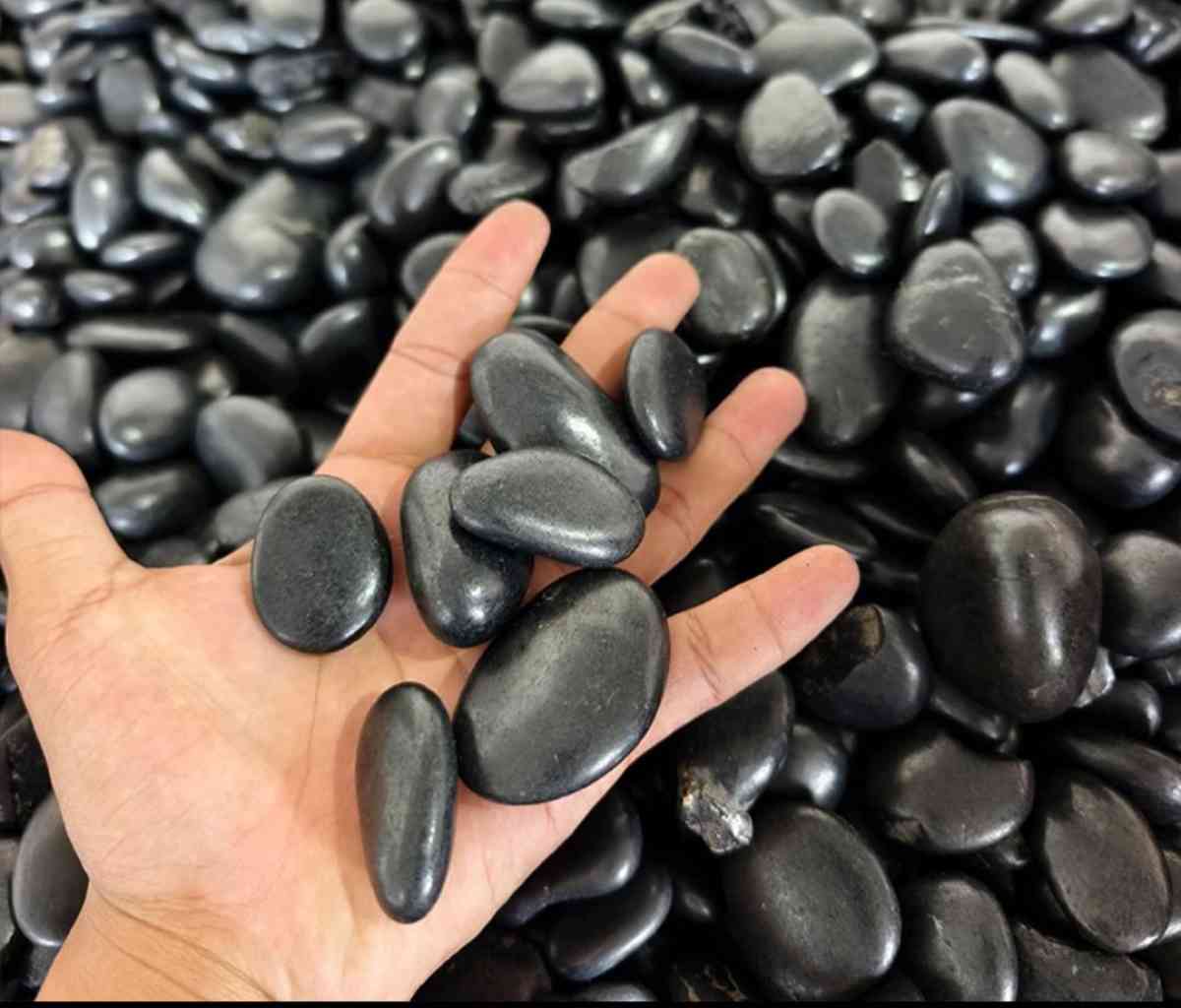 Galet Marbre NOIR AthenaGallet importationGalet en pierre