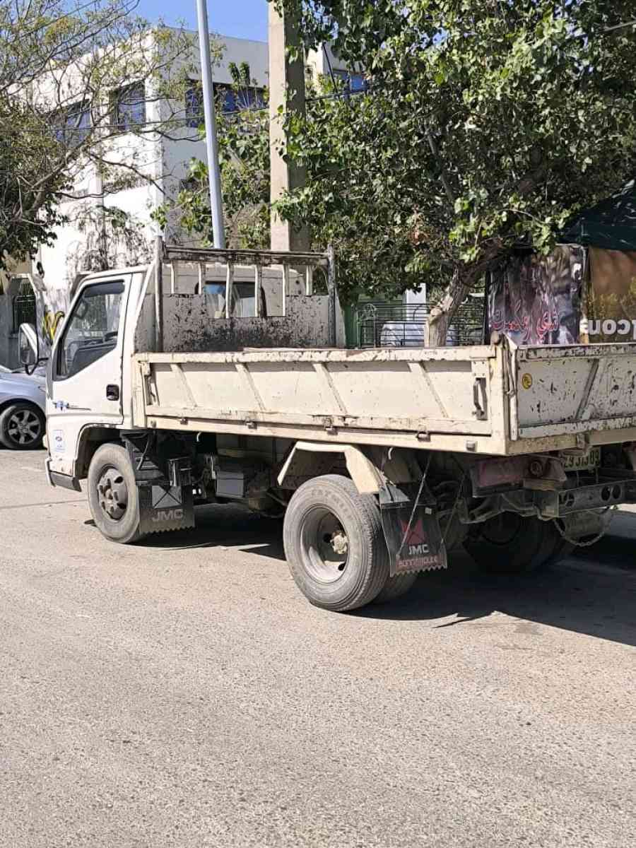 Transports camion barrasse la casse dchetterie