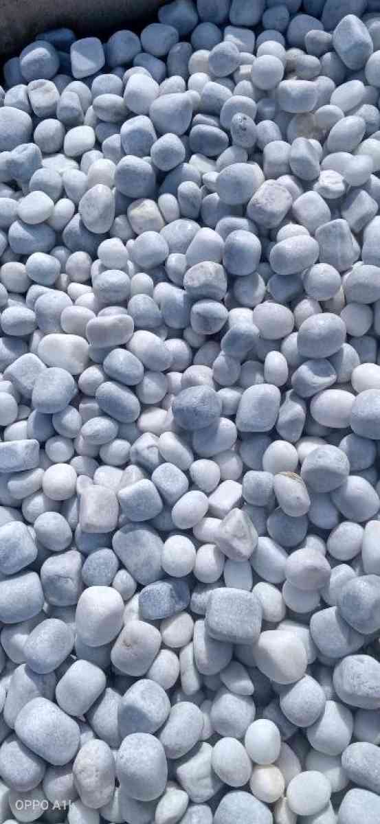 2Galet Marbre Blanc AthenaGallet importationGalet en pierre