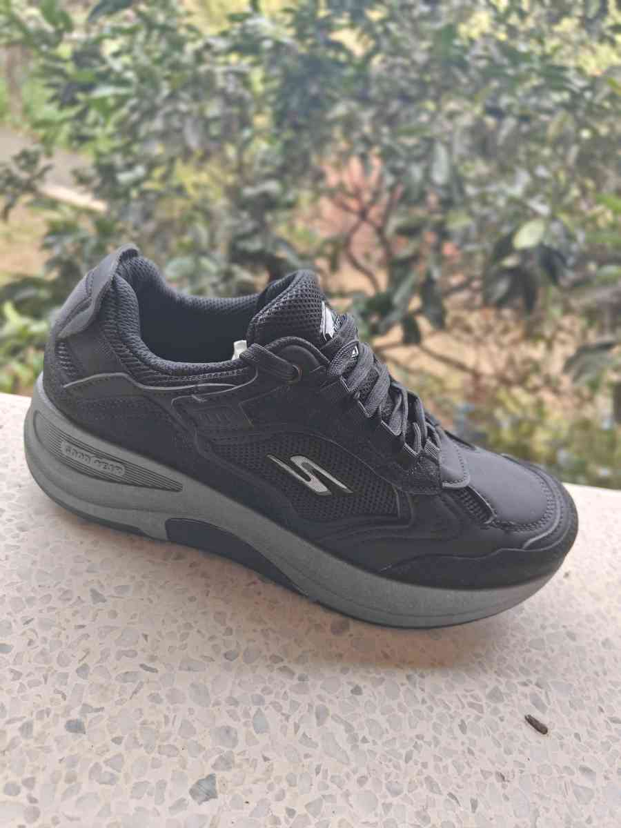 حذاء شتوي basket Skechers