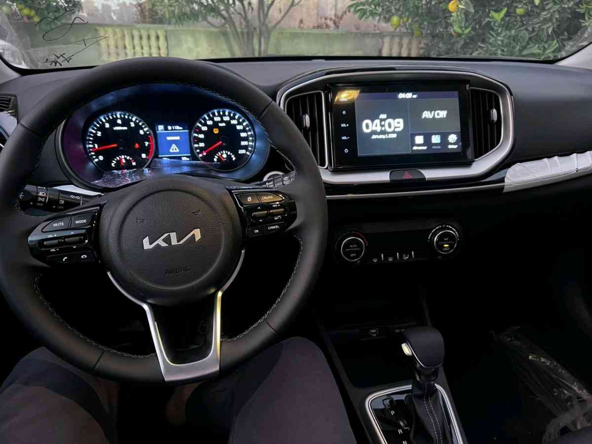 kia x 1