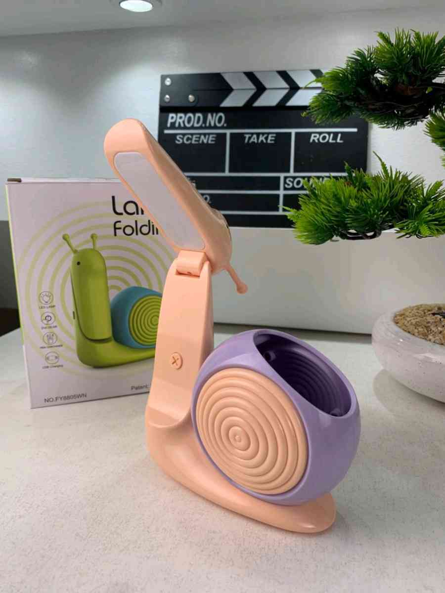 مصباح ليلي على شكل حلزون  تصميم كرتوني مميز تصميم فريد