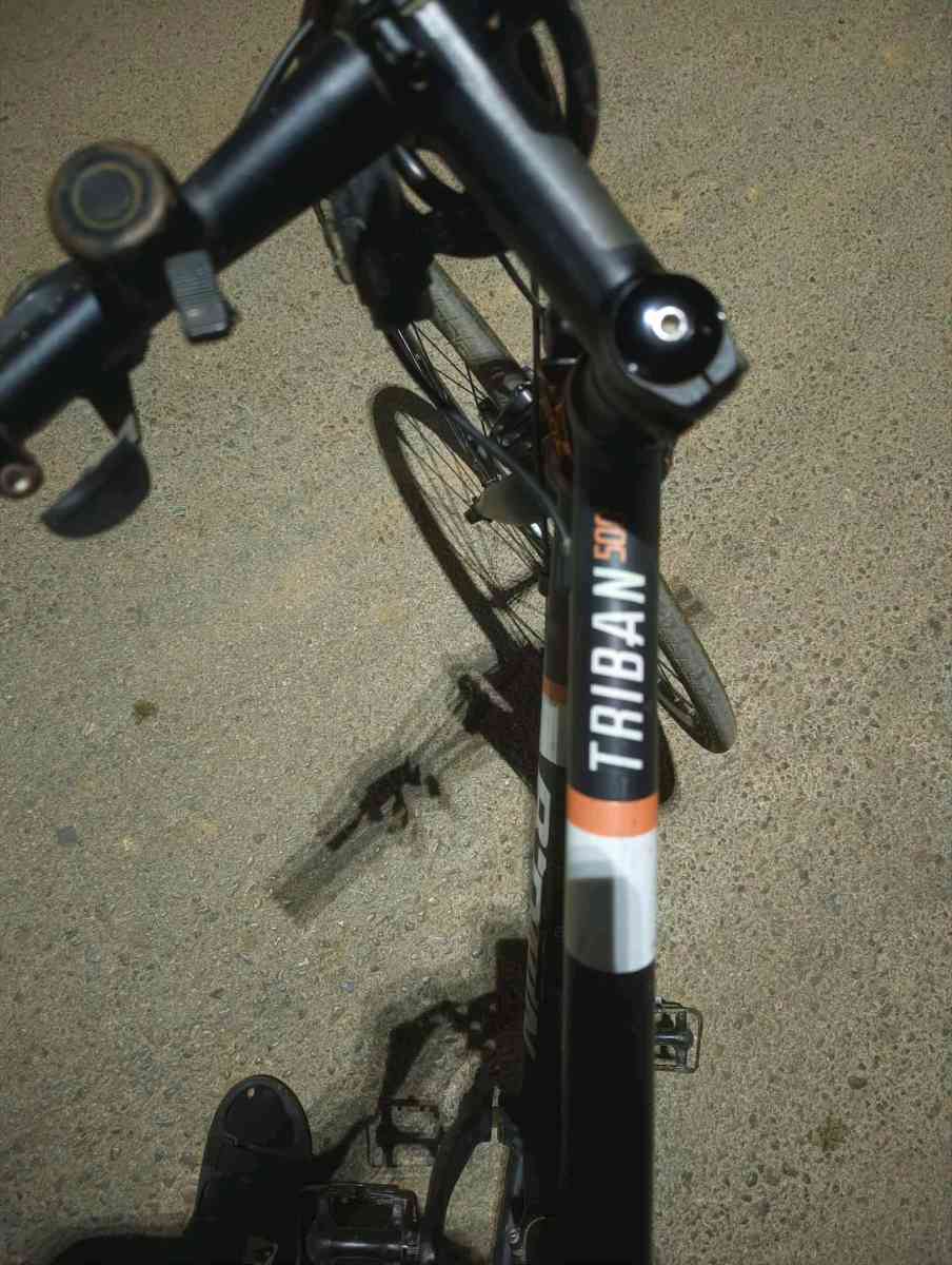 دراجة هوائية للسباق تزن 10 كيلوغرام