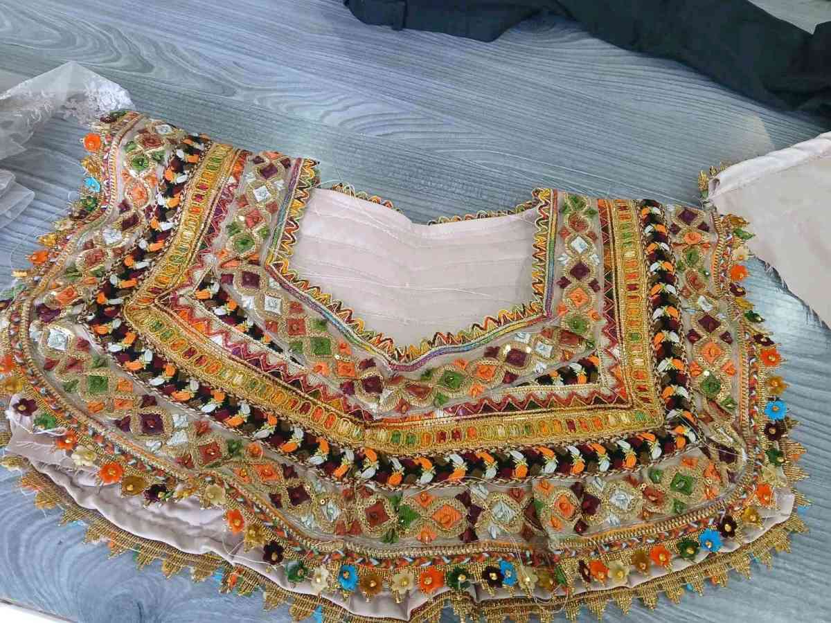 أدوات الخياطة والطرز