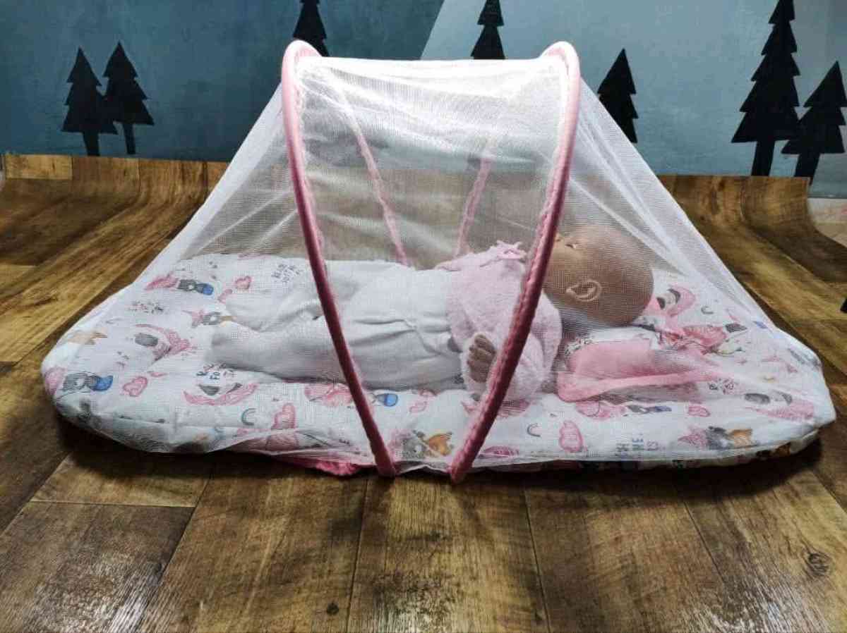 سرير أطفال محمول