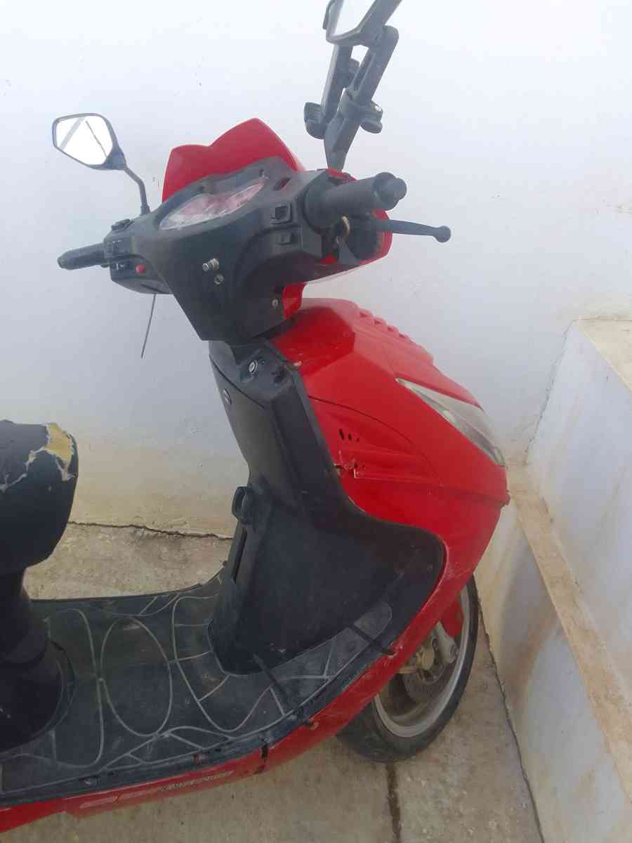 دراجة نارية 125 في اماس